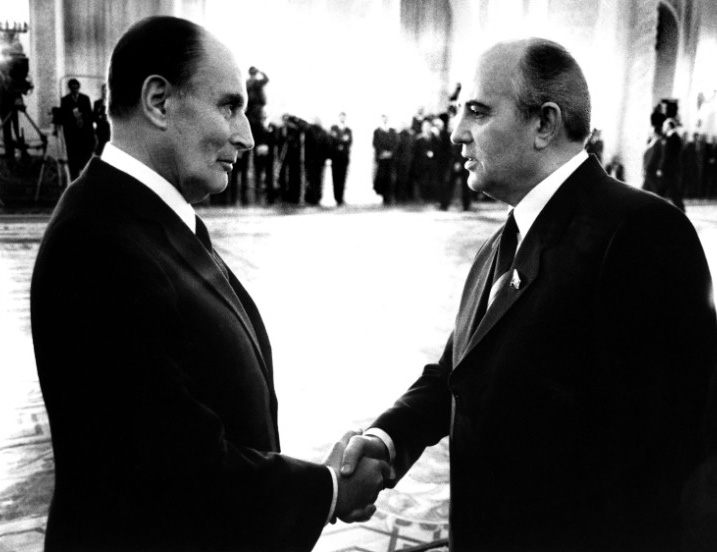 francois-mitterrand-michail-gorbatsjov