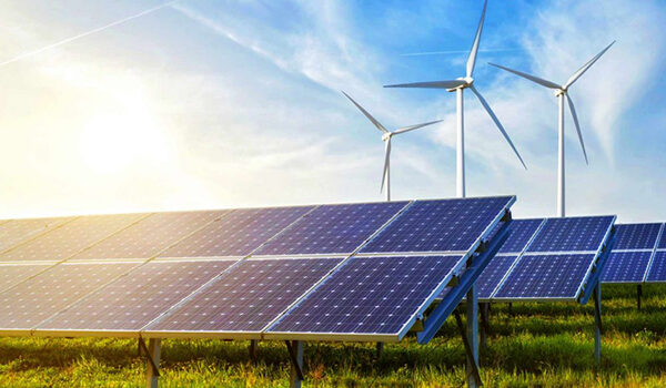 voorplaat_windmolens_vs_zonnepanelen-e1572004599738