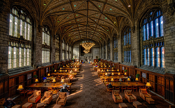 University_of_Chicago,_Harper_Library