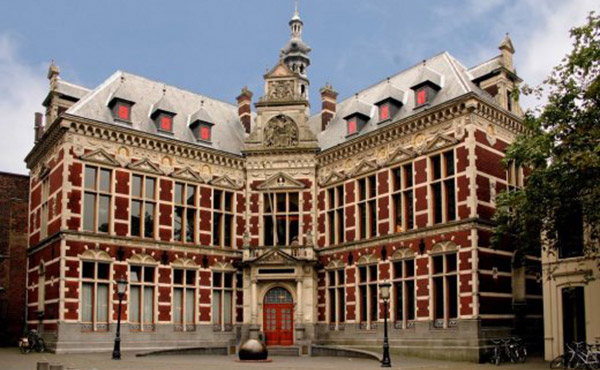 academiegebouw-universiteit-utrecht