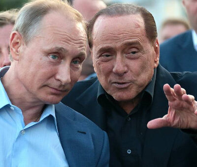 HEMELRIJK050322-Berlusconi en Poetin
