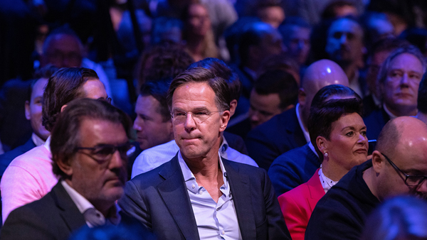 Il VVD segue PvdA e CDA (grazie a Mark Rutte)